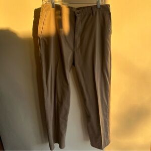 Legendary Gold Khakis Pants Sz 38 X 32 Men’s EUC